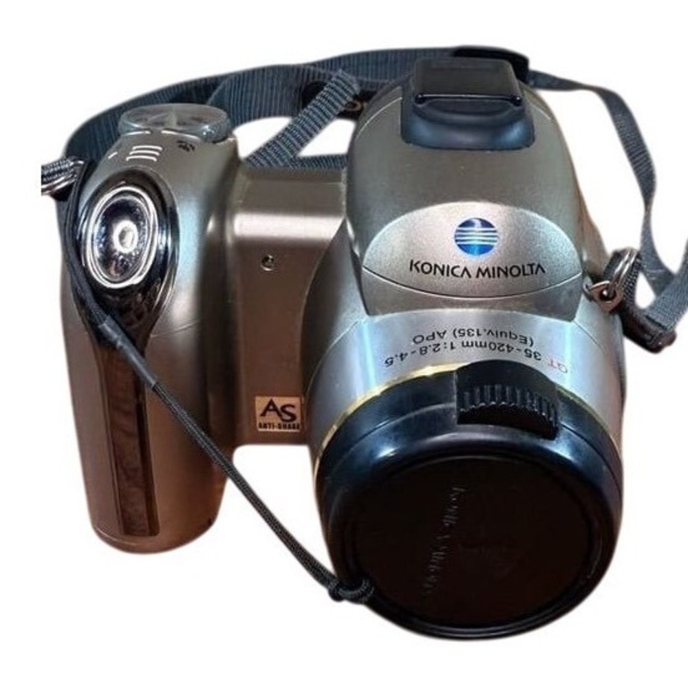 Konica Minolta DiMAGE Z6  Digital Camera GT 35-420mm f/2.8-4.5 AS N13656‎ tested
